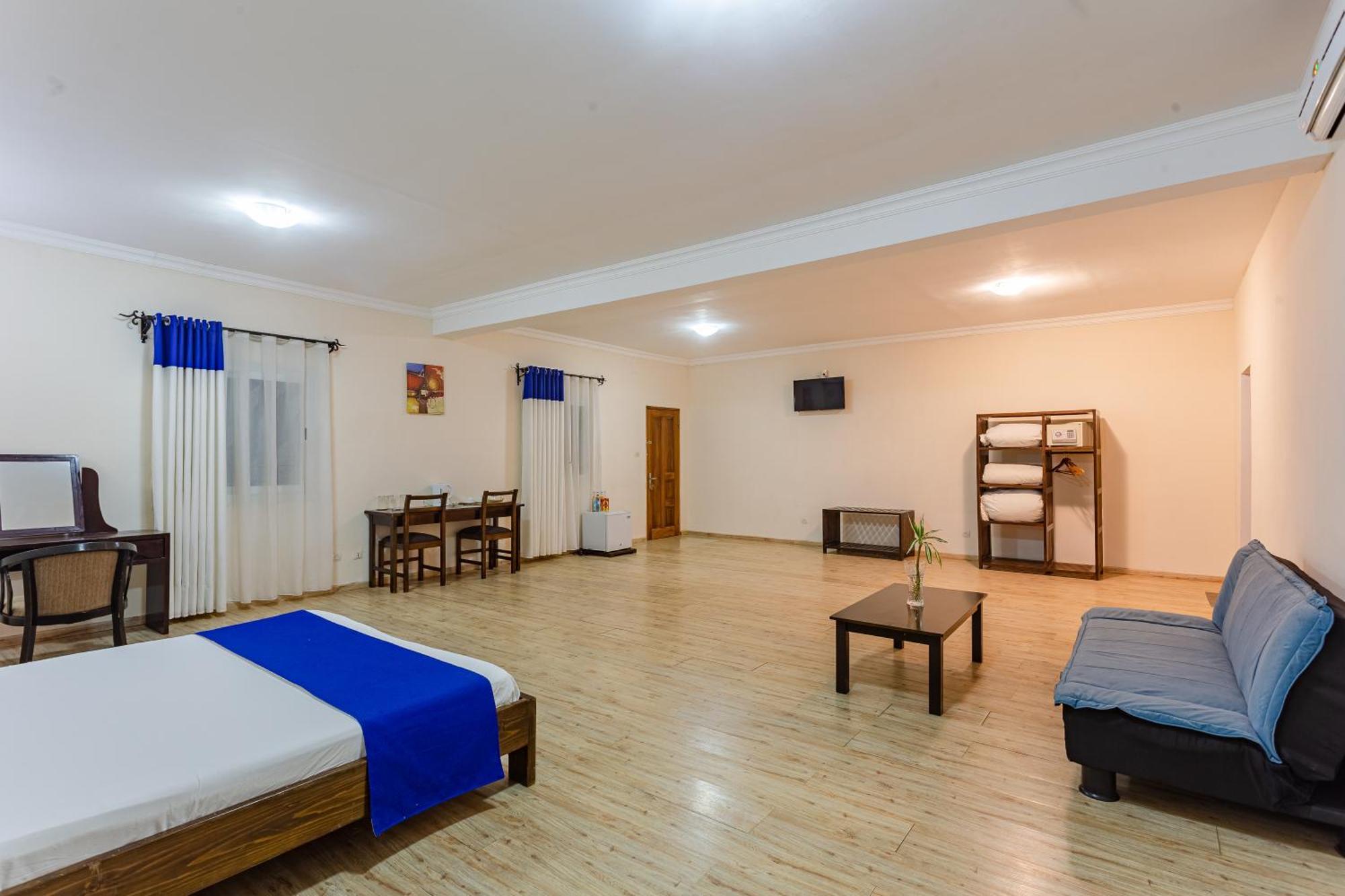Hotel H1 Antsirabe Exterior foto