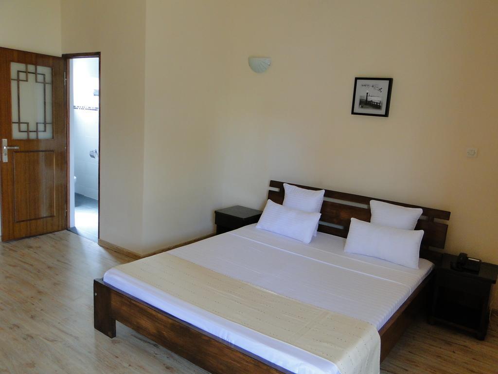 Hotel H1 Antsirabe Habitación foto